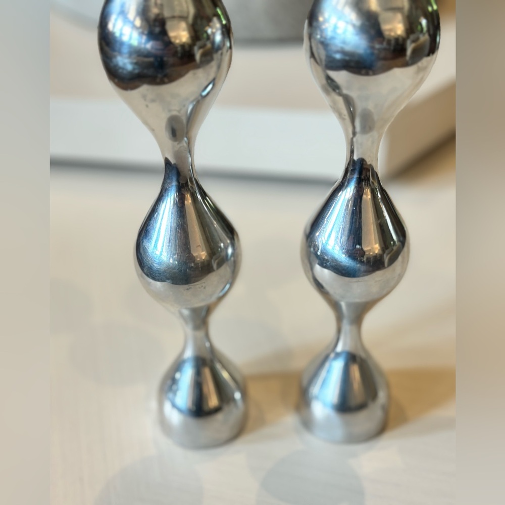 Nambe Sculptural Taper Candleholders – Set of 2 - Picture 4 of 10